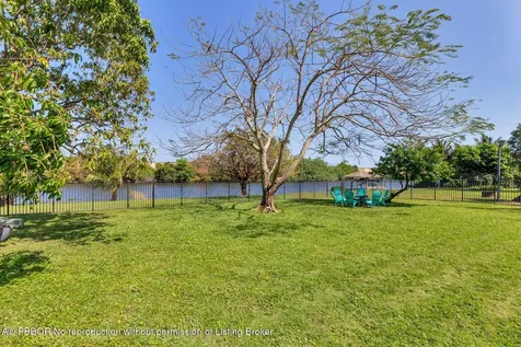 1124 Carambola Circle West Palm Beach FL 33406