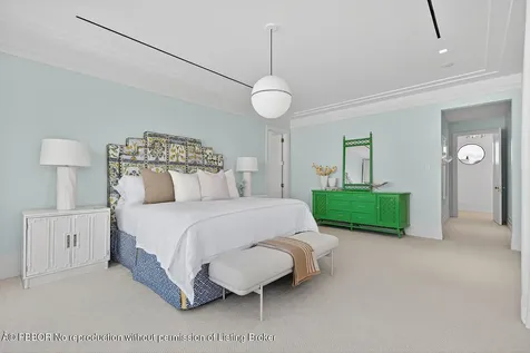 18200 Gardiner Lane Jupiter FL 33458