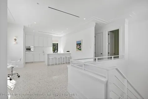 18200 Gardiner Lane Jupiter FL 33458
