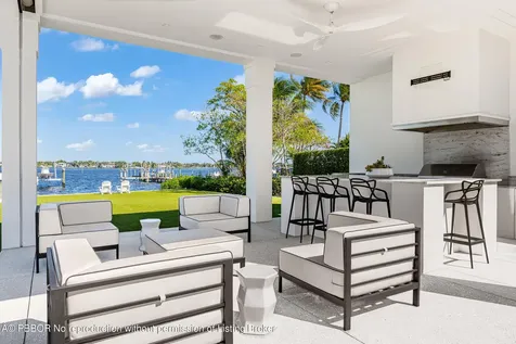 18200 Gardiner Lane Jupiter FL 33458