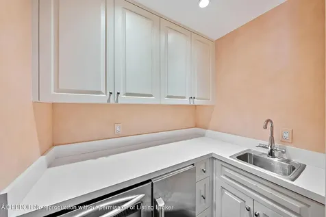 425 Worth Avenue Palm Beach FL 33480