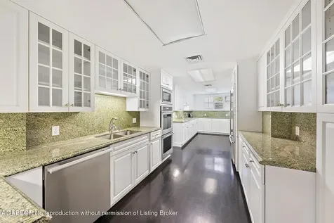425 Worth Avenue Palm Beach FL 33480