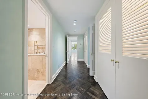 425 Worth Avenue Palm Beach FL 33480