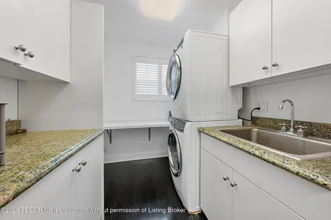 425 Worth Avenue Palm Beach FL 33480