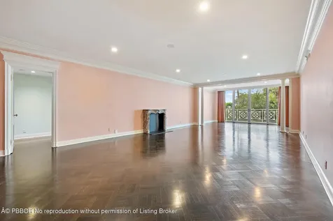 425 Worth Avenue Palm Beach FL 33480