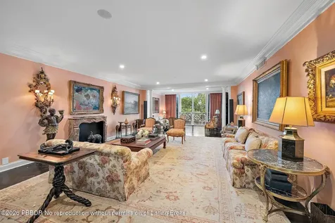 425 Worth Avenue Palm Beach FL 33480
