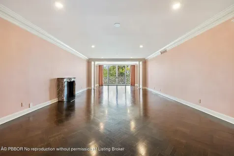 425 Worth Avenue Palm Beach FL 33480