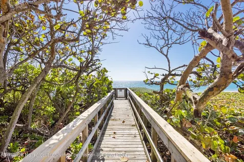 2 Sloans Curve Drive Palm Beach FL 33480