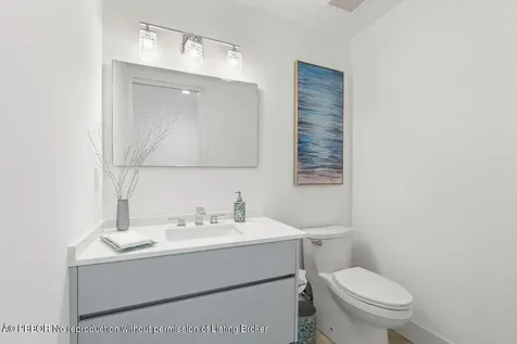 106 Inlet Way Palm Beach Shores FL 33404