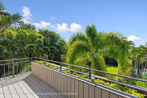 1550 S Ocean Boulevard Palm Beach FL 33480