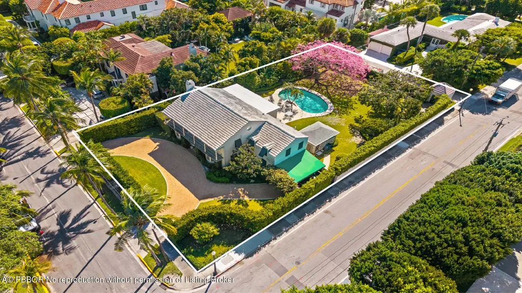 334 Barton Avenue Palm Beach FL 33480