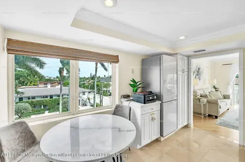 250 Bradley Place Palm Beach FL 33480