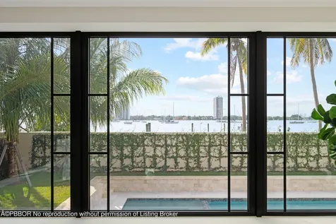 1260 N Lake Way Palm Beach FL 33480