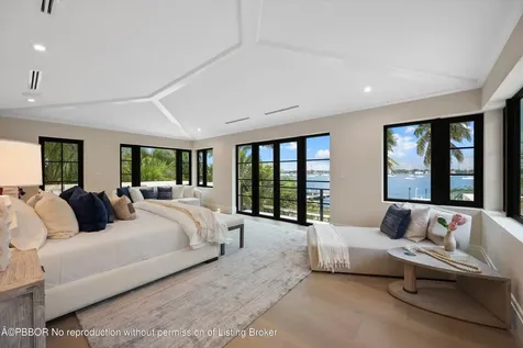 1260 N Lake Way Palm Beach FL 33480
