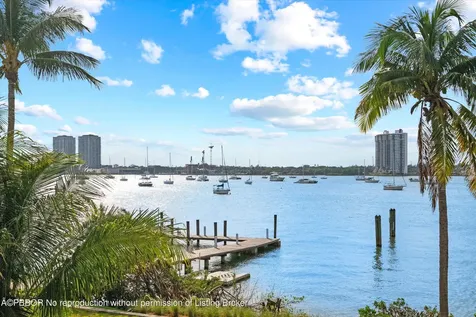 1260 N Lake Way Palm Beach FL 33480