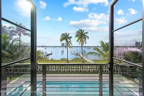 1260 N Lake Way Palm Beach FL 33480