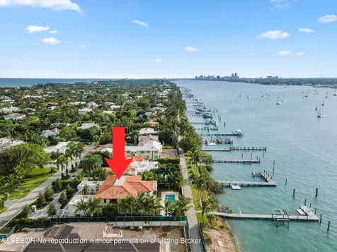 1260 N Lake Way Palm Beach FL 33480