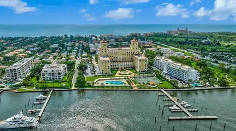 150 Bradley Place Palm Beach FL 33480