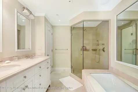 150 Bradley Place Palm Beach FL 33480