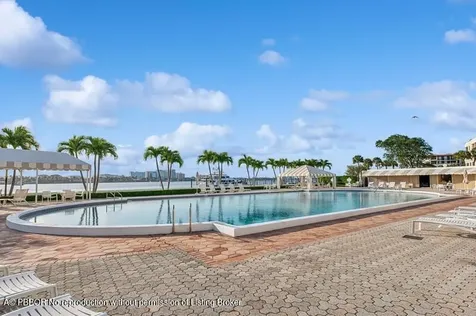 150 Bradley Place Palm Beach FL 33480
