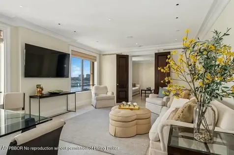 150 Bradley Place Palm Beach FL 33480