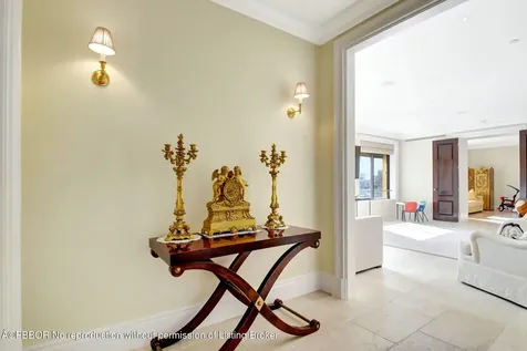 150 Bradley Place Palm Beach FL 33480