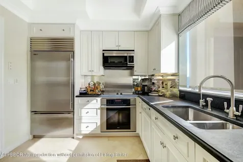 150 Bradley Place Palm Beach FL 33480