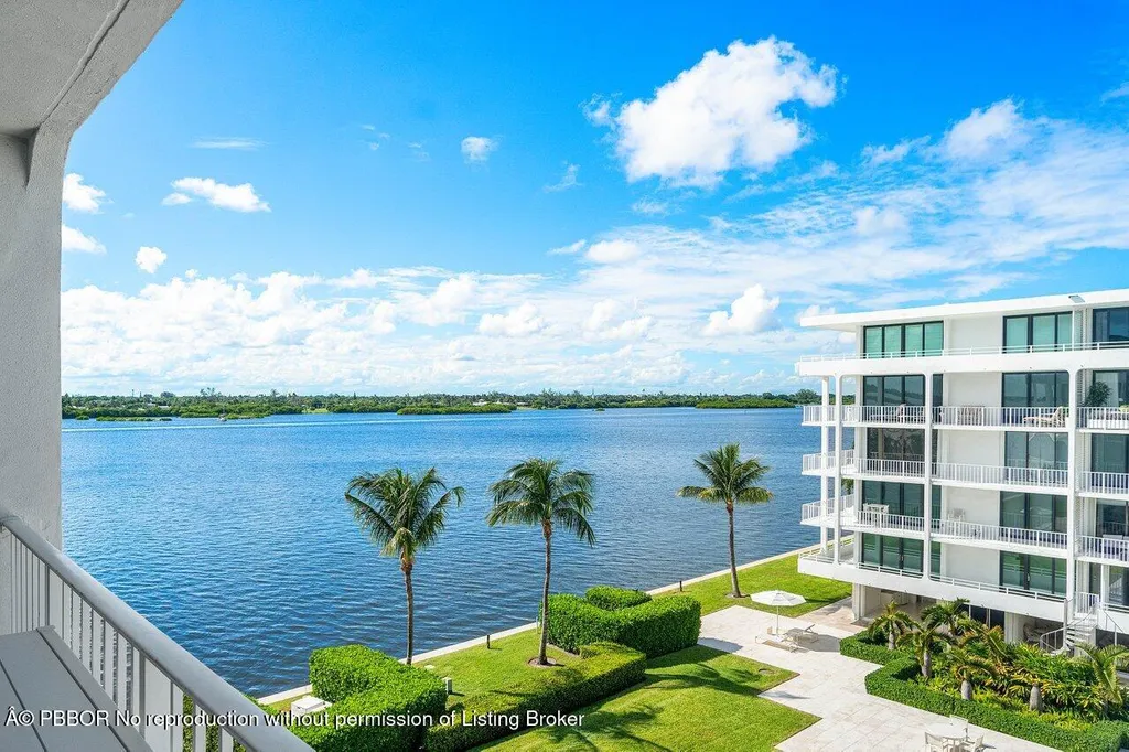 2784 S Ocean Boulevard Palm Beach FL 33480