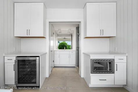 2784 S Ocean Boulevard Palm Beach FL 33480