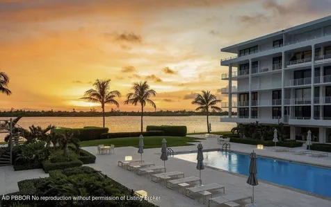2784 S Ocean Boulevard Palm Beach FL 33480