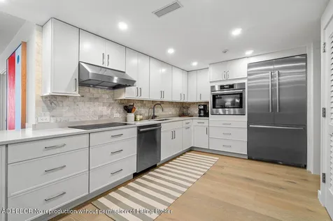 2784 S Ocean Boulevard Palm Beach FL 33480