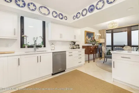 5380 N Ocean Drive Riviera Beach FL 33404