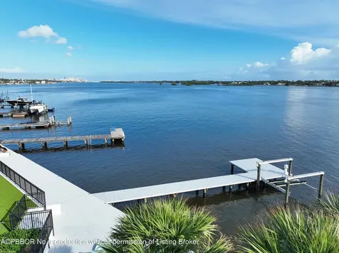 7810 S Flagler Drive West Palm Beach FL 33405