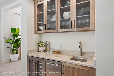 325 Fairway N Tequesta FL 33469