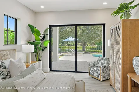 325 Fairway N Tequesta FL 33469
