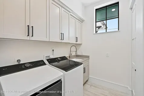325 Fairway N Tequesta FL 33469