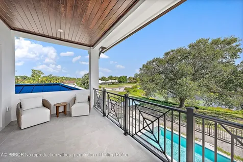 325 Fairway N Tequesta FL 33469