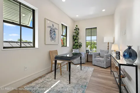 325 Fairway N Tequesta FL 33469