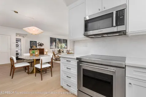 250 Bradley Place Palm Beach FL 33480
