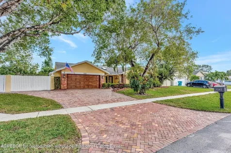 1242 NW 10th Court Boynton Beach FL 33426