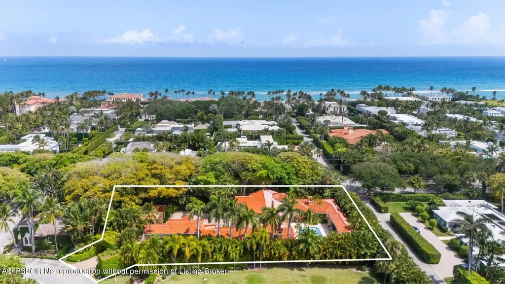 226 Via Las Brisas Palm Beach FL 33480