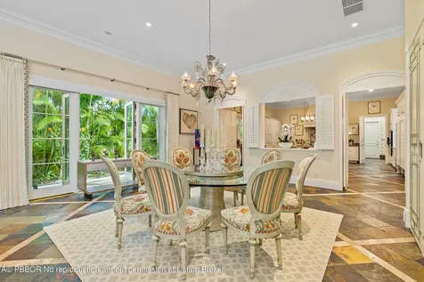 226 Via Las Brisas Palm Beach FL 33480