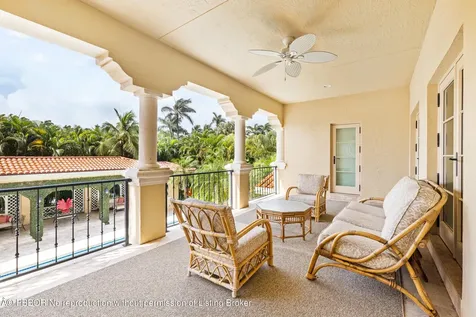 226 Via Las Brisas Palm Beach FL 33480