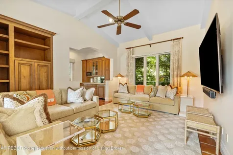 226 Via Las Brisas Palm Beach FL 33480
