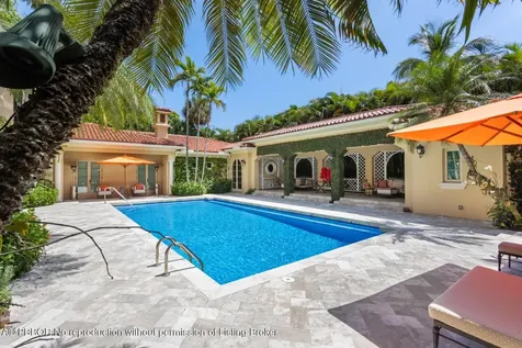 226 Via Las Brisas Palm Beach FL 33480