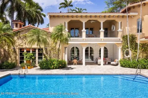 226 Via Las Brisas Palm Beach FL 33480
