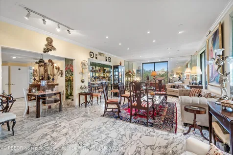 150 Bradley Place Palm Beach FL 33480