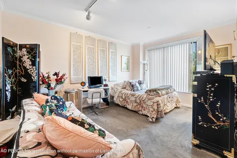 150 Bradley Place Palm Beach FL 33480