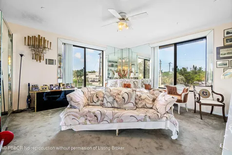 150 Bradley Place Palm Beach FL 33480