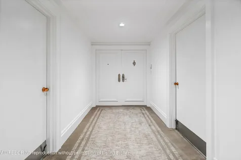 150 Bradley Place Palm Beach FL 33480